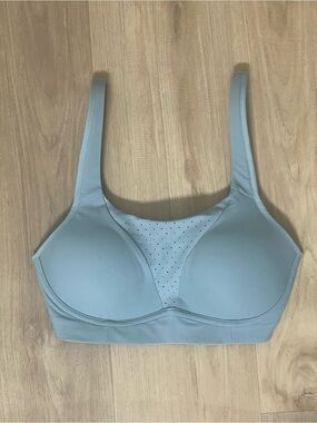 Lululemon Sports Bra Women's 32D Dusty Blue Soft Cup Adjustable High Intensity